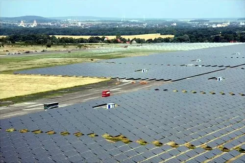 Construction of Europe’s largest floating solar power project